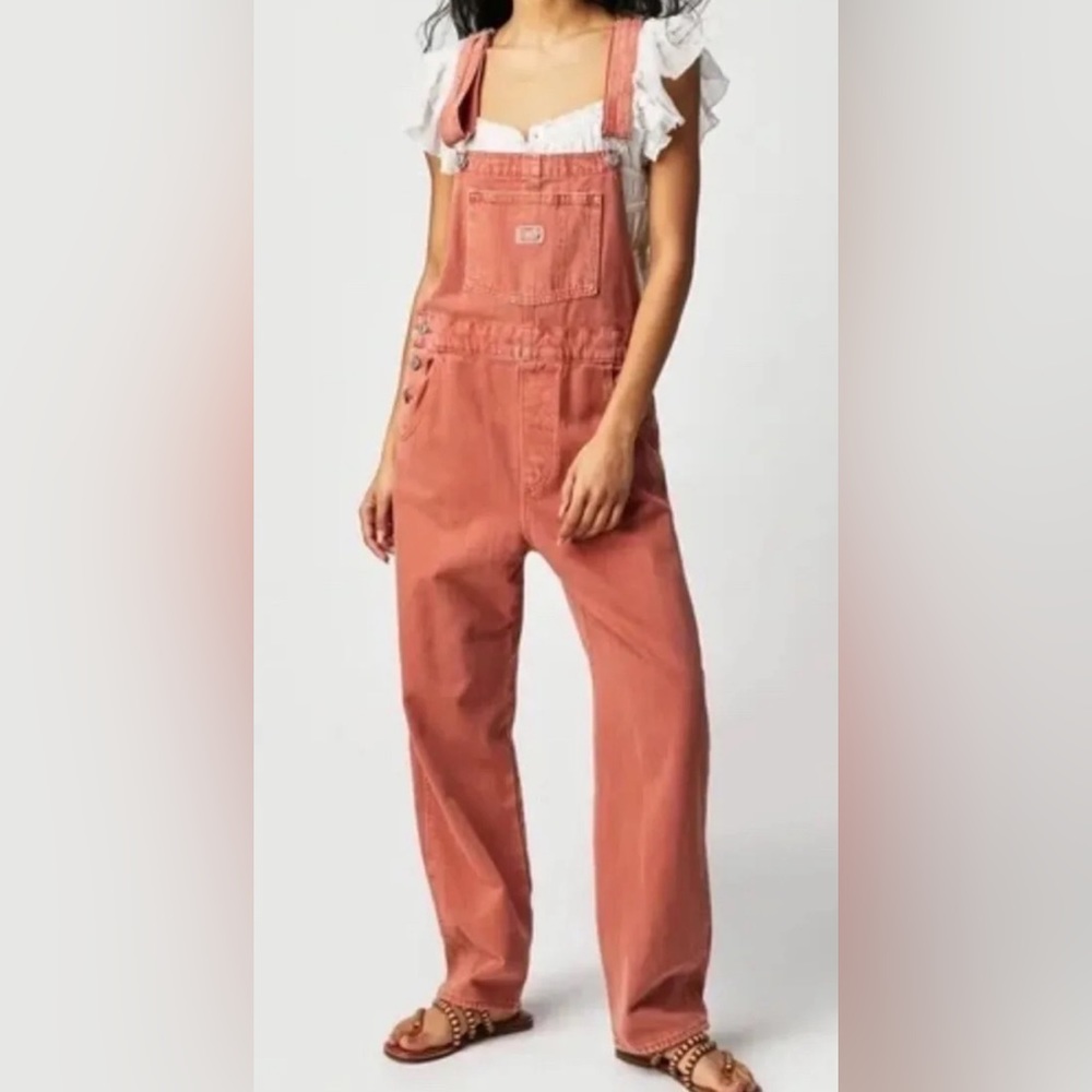 Levi’s Women’s Vintage Denim Overalls Brown Sz S NWT - Picture 1 of 12
